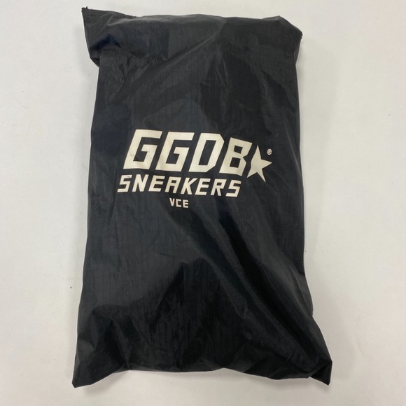 Golden Goose Holographic sneakers - Picture 8 of 8